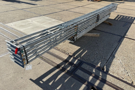 6.40 x 16.00m (102.4m²) platdak